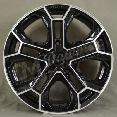 Velare VLR-ST 18" 8J ET50 5x160 Diamond Black Machined Face