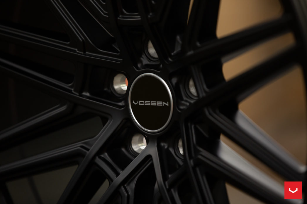 Vossen CV10 20" 9J ET25/ET32 + 10,5J ET30/ET45 5x112 Satin Black - obrazek 6