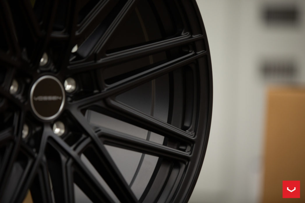 Vossen CV10 20" 9J ET32/ET38 + 10J ET45 5x114,3 Satin Black - obrazek 7