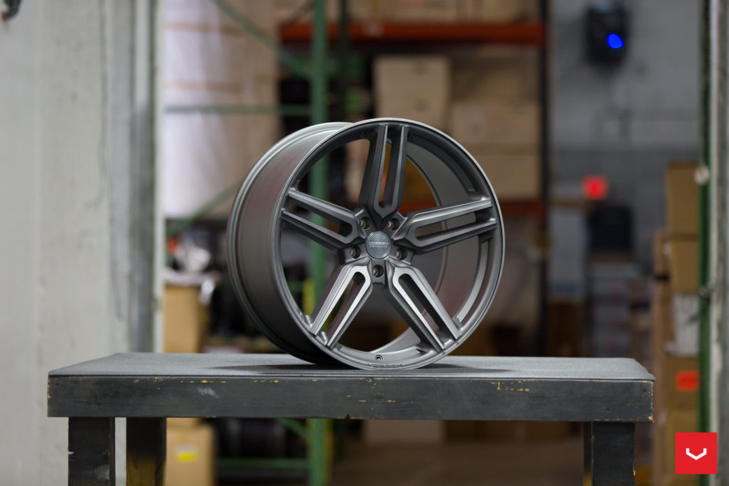 Vossen HF-1 19" 8,5J ET30 + 9,5J ET40 5x120 Tinted Matte Gunmetal - obrazek 7