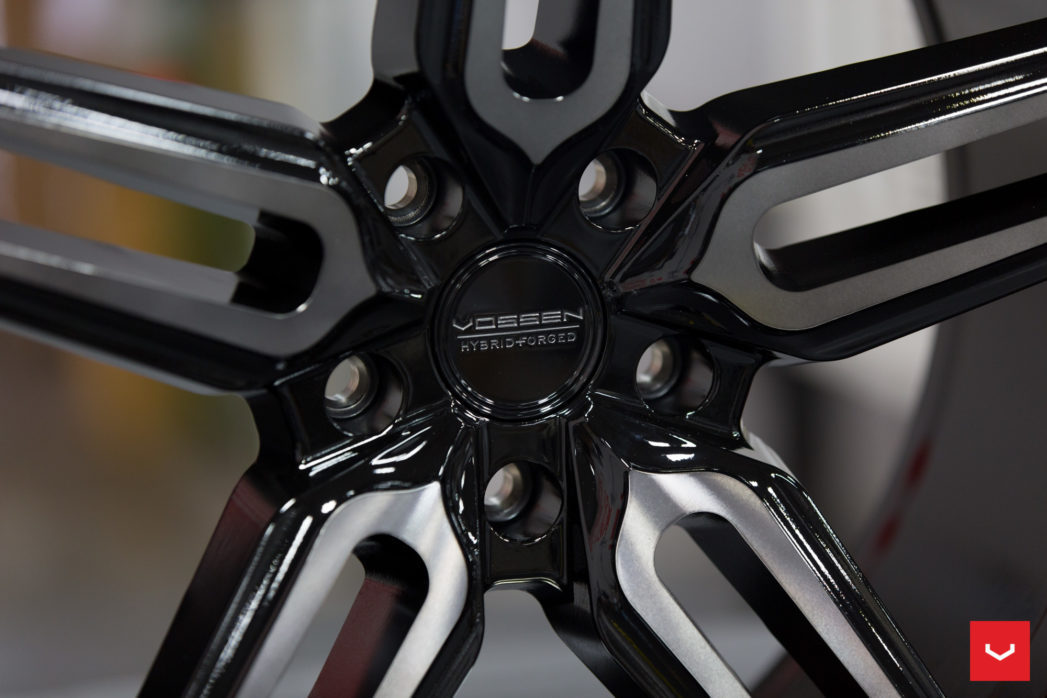 Vossen HF-1 19" 8,5J ET30/ET45 + 9,5J ET25/ET35/ET45 5x112 Tinted Gloss Black - obrazek 9