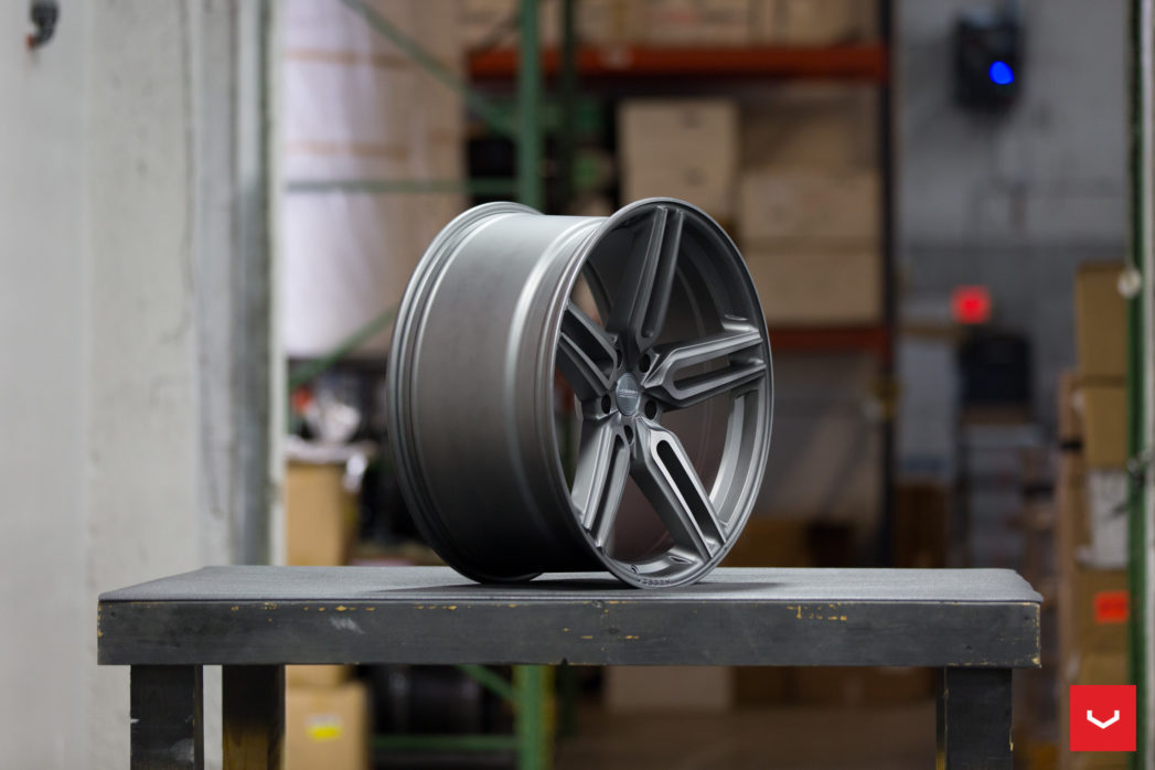 Vossen HF-1 20" 9J ET35 + 10,5J ET42 5x120 Tinted Matte Gunmetal - obrazek 8