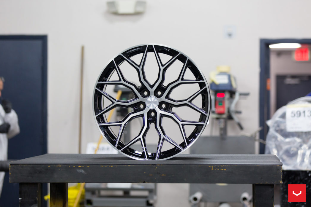 Vossen HF-2 20" 8,5J ET40 + 10J ET50 5x112 Brushed Gloss Black - obrazek 8
