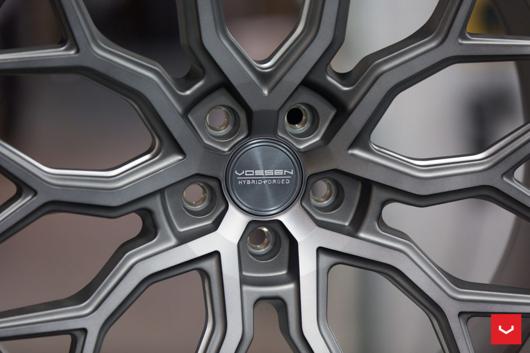 Vossen HF-2 20" 9,5J ET40 + 10,5J ET30/ET36/ET45 5x112 Tinted Matte Gunmetal - obrazek 11