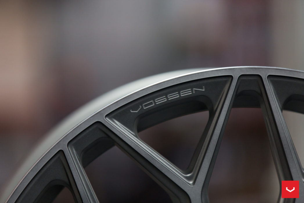 Vossen HF-2 20" 9,5J ET40 + 10,5J ET30/ET36/ET45 5x112 Tinted Matte Gunmetal - obrazek 13