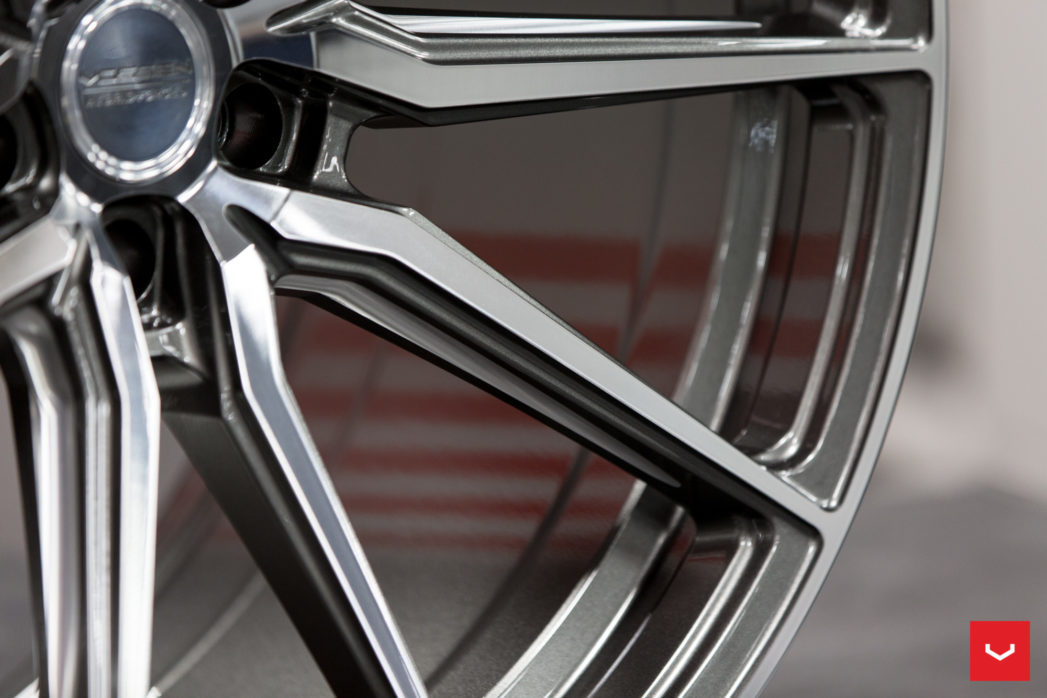 Vossen HF-3 20" 8,5J ET40 + 10,5J ET30/ET36/ET45 5x112 Gloss Graphite Polished - obrazek 11
