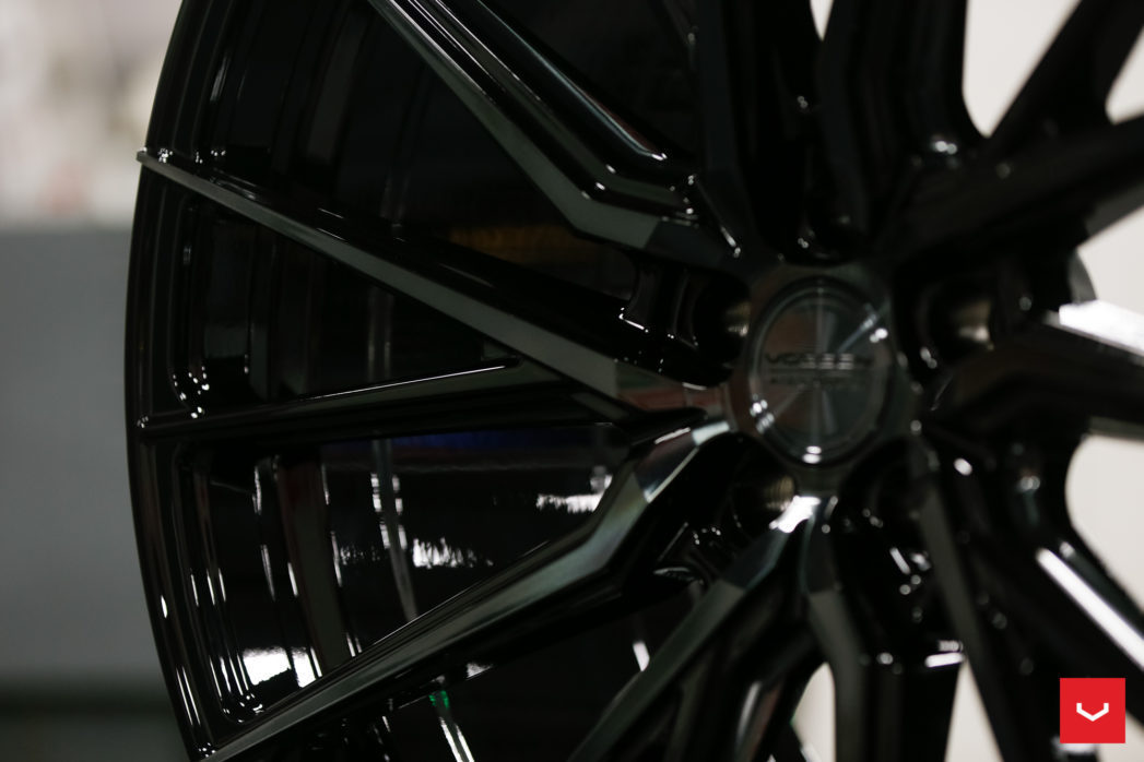 Vossen HF-4T 20" 8,5J ET40 + 10,5J ET30/ET42 5x112 Tinted Gloss Black - obrazek 11
