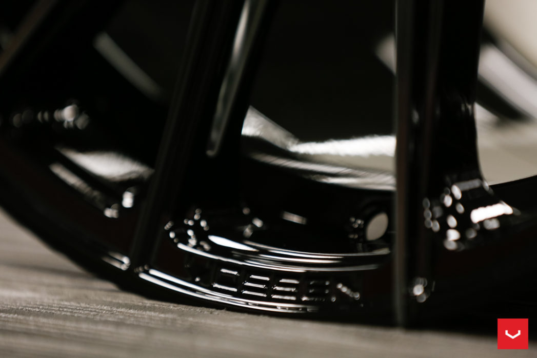 Vossen HF-4T 20" 8,5J ET40 + 10J ET50 5x112 Tinted Gloss Black - obrazek 12