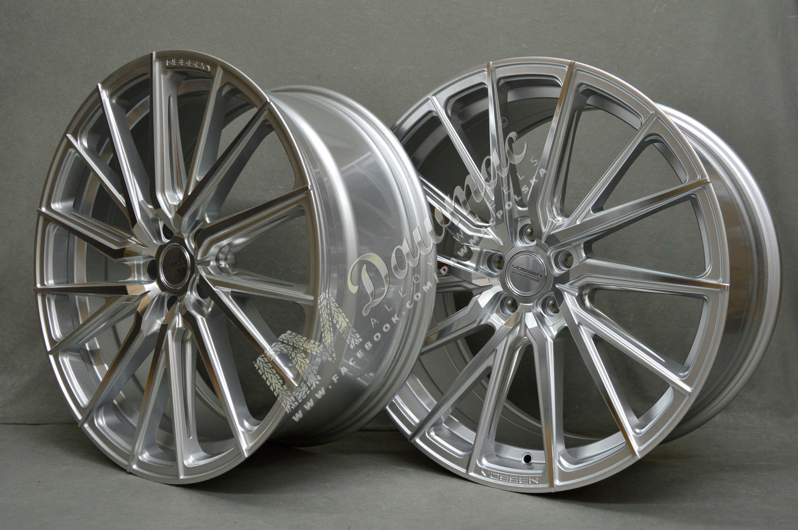 Vossen HF-4T 20" 9J ET25/ET32 + 10,5J ET30/ET42 5x112 Silver Polished - obrazek 3