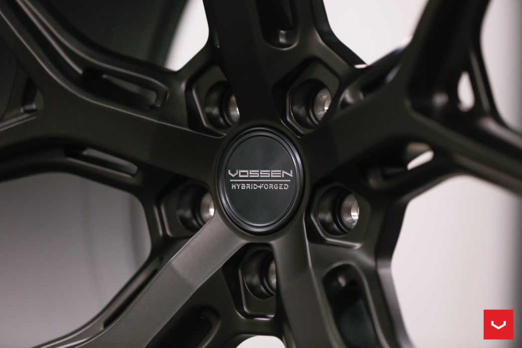 Vossen HF-5 20" 9,5J ET25 + 10,5J ET45 5x114,3 Matte Gunmetal - obrazek 9