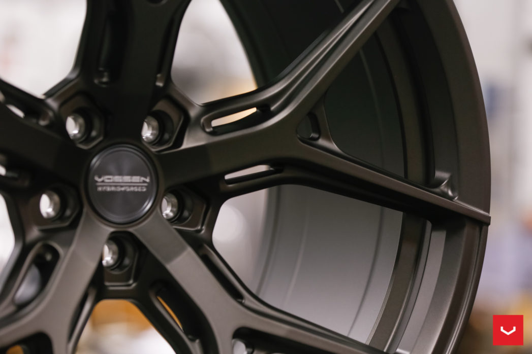 Vossen HF-5 20" 9J ET35 + 10J ET45 5x120 Matte Gunmetal - obrazek 8