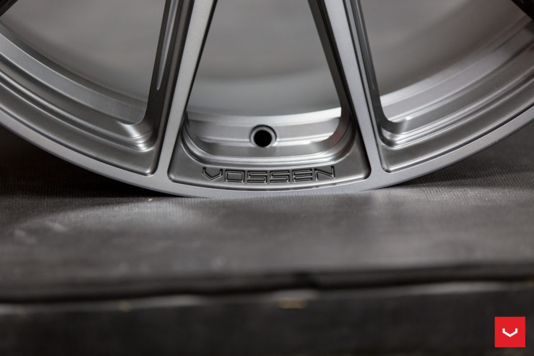 Vossen HF6-1 22" 9,5J ET20 6x135 Tinted Matte Gunmetal - obrazek 12