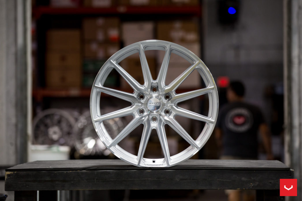 Vossen HF6-1 22" 9,5J ET20 6x139,7 Silver Polished - obrazek 6