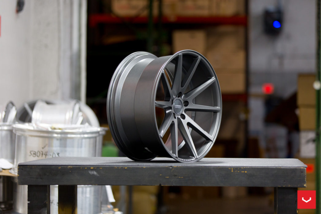 Vossen VFS-1 19" 9J ET35 + 10J ET42 5x120 Matte Graphite - obrazek 7