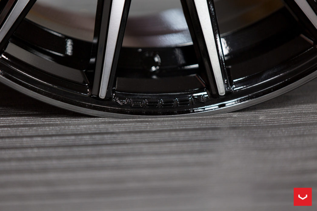 Vossen VFS-2 19" 8,5J ET32 + 10J ET42 5x114,3 Tinted Gloss Black - obrazek 12