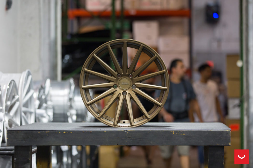 Vossen VFS-2 19" 9J ET35 5x120 + 10J ET42 5x120 Satin Bronze - obrazek 6