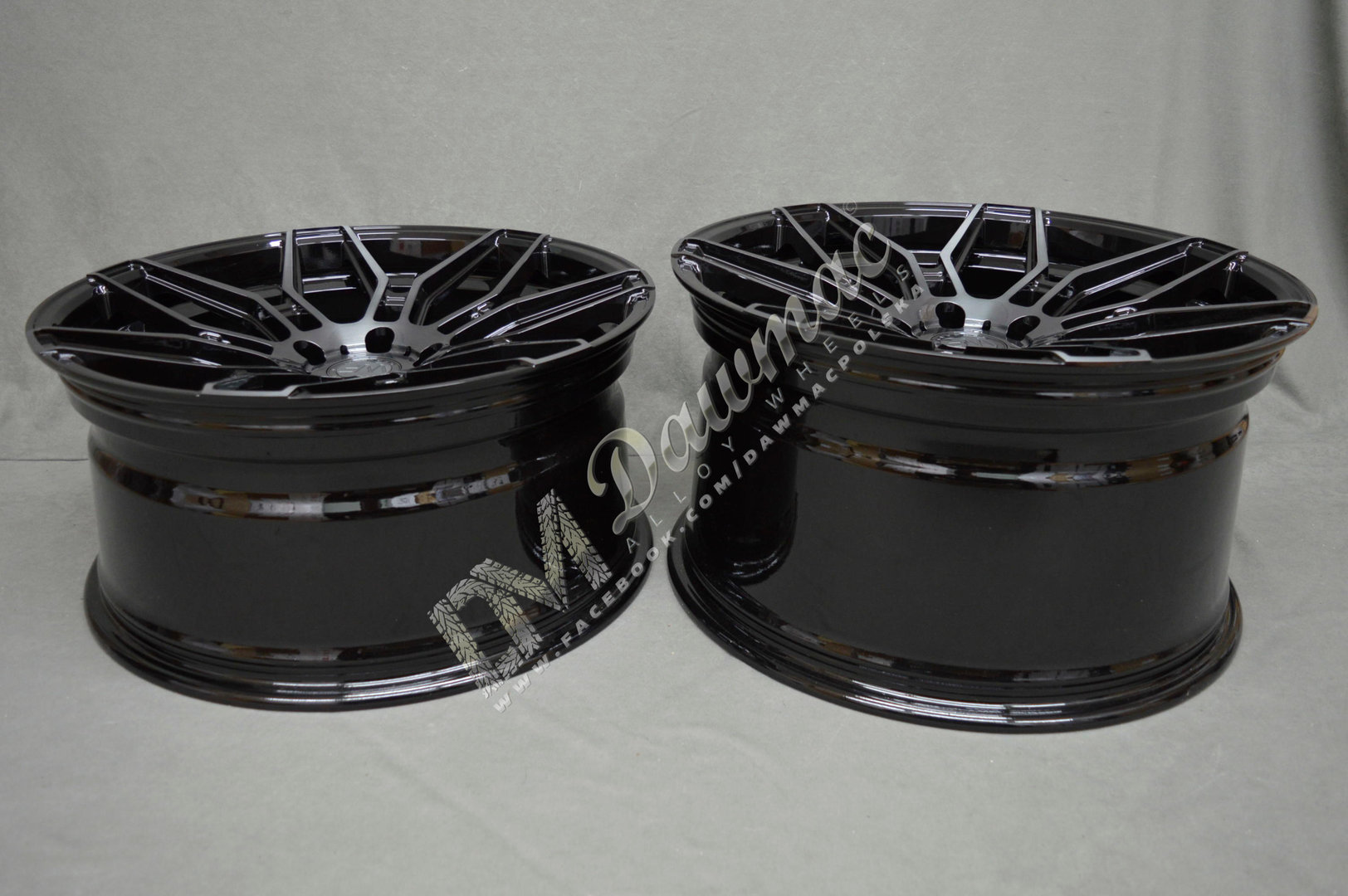 Wheelforce CF.2-FF 20" 9,5J ET22 5x120 Brushed Shadow - obrazek 7