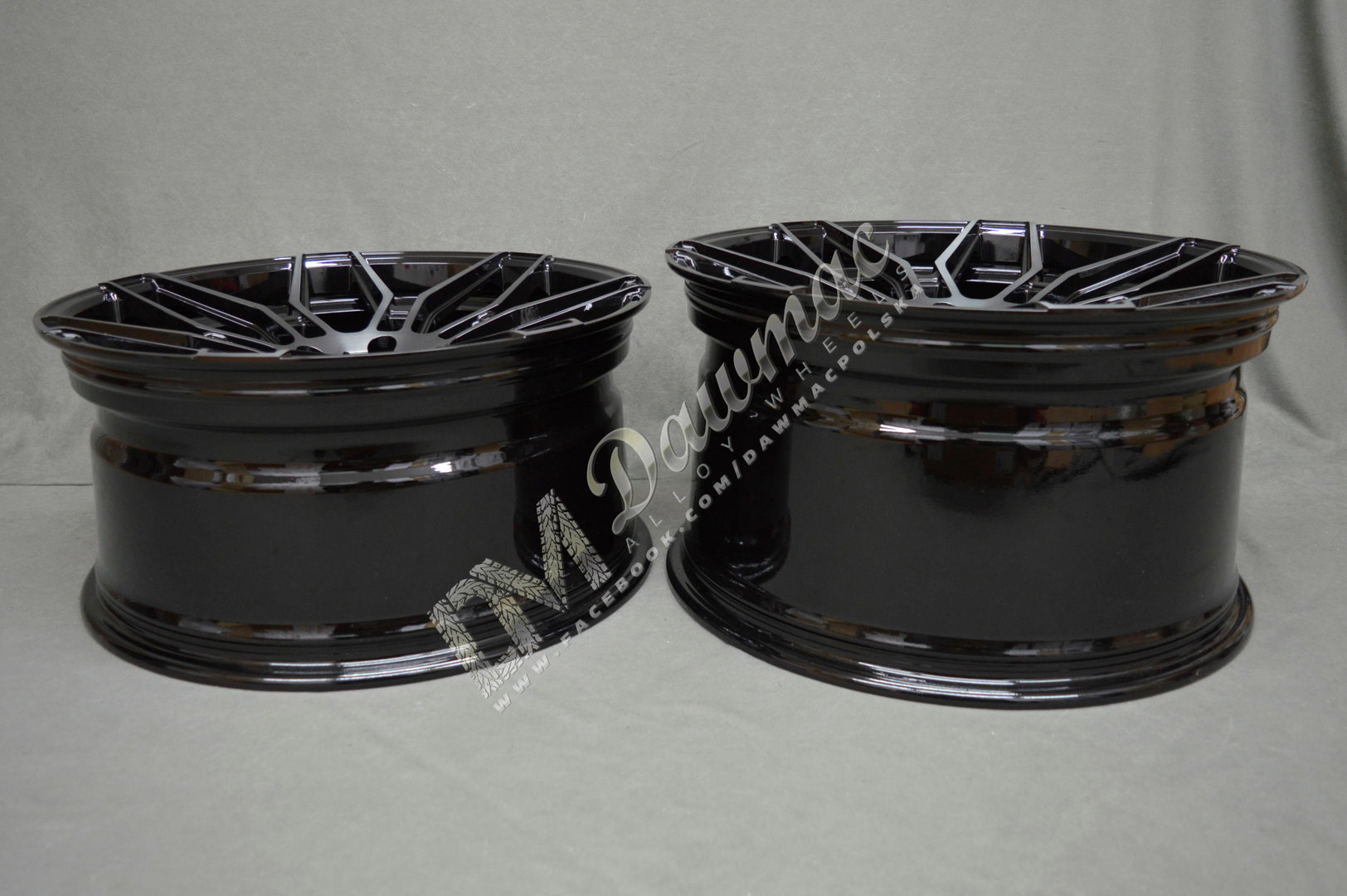 Wheelforce CF.2-FF 20" 9,5J ET22 5x120 Brushed Shadow - obrazek 8
