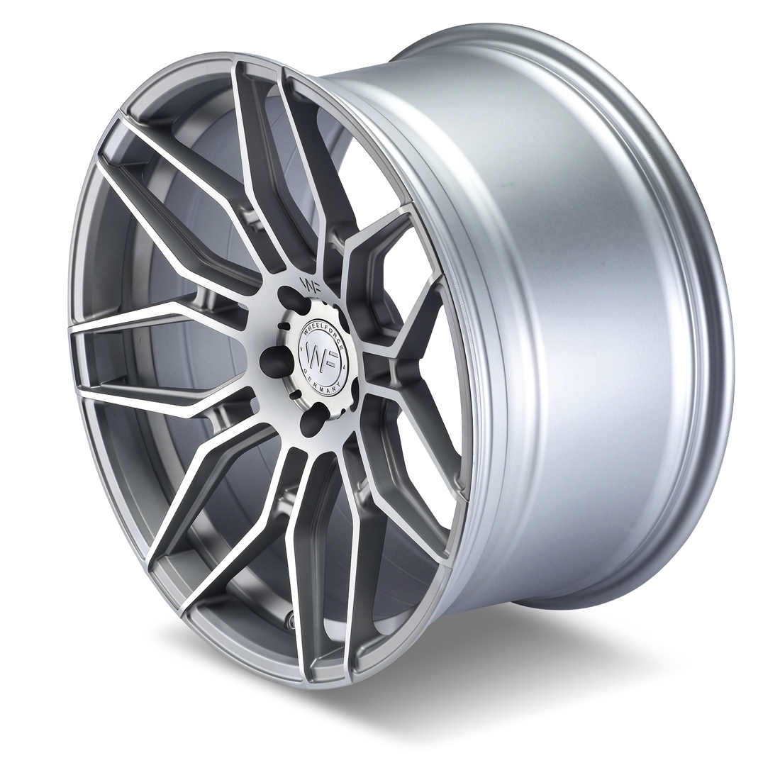 Wheelforce CF.2-FF 20" 9J ET30 + 10J ET45 5x112 Frozen Crystal Silver - obrazek 3