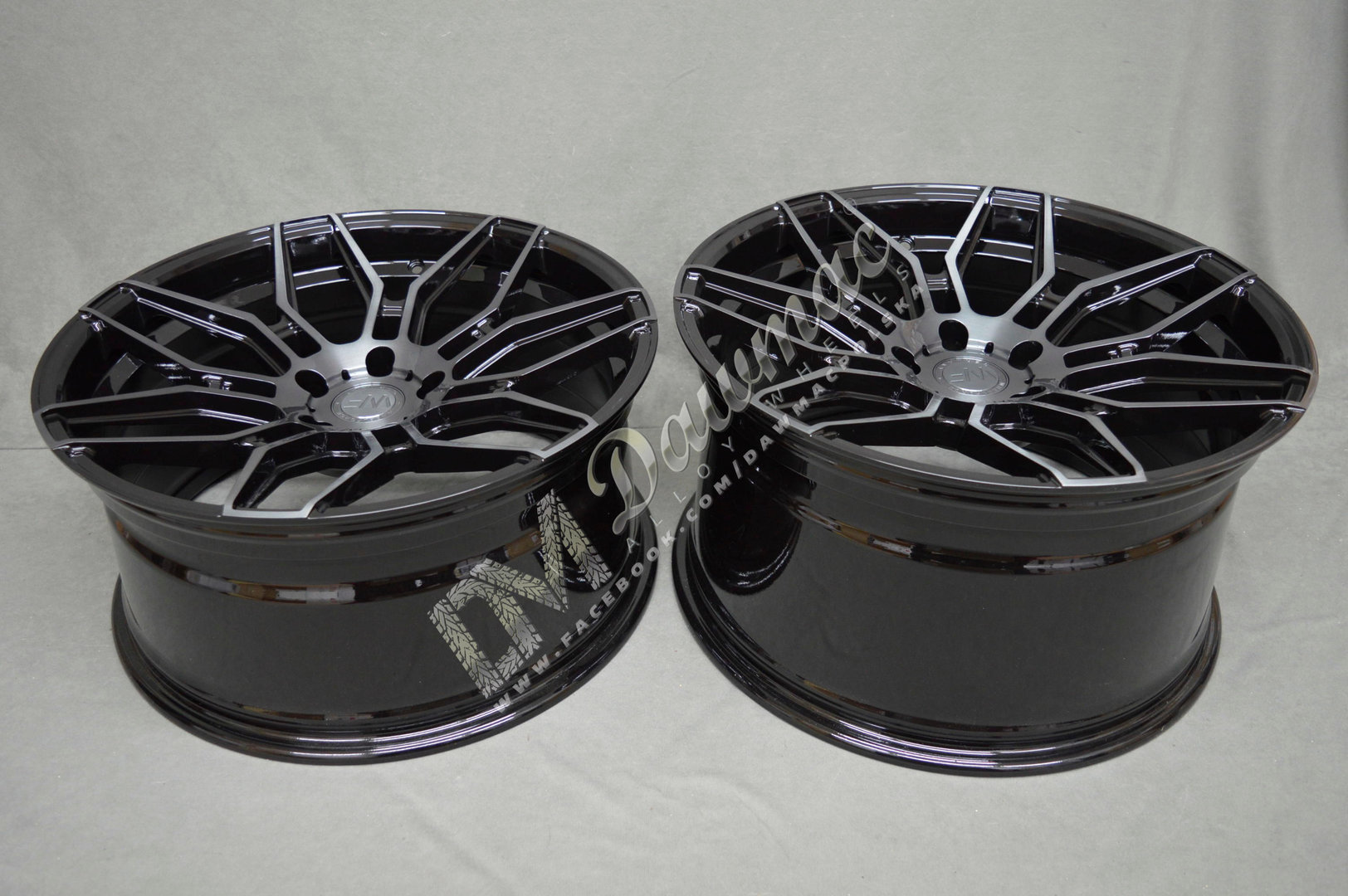 Wheelforce CF.2-FF 20" 9J ET30 + 11J ET40 5x120 Brushed Shadow - obrazek 6