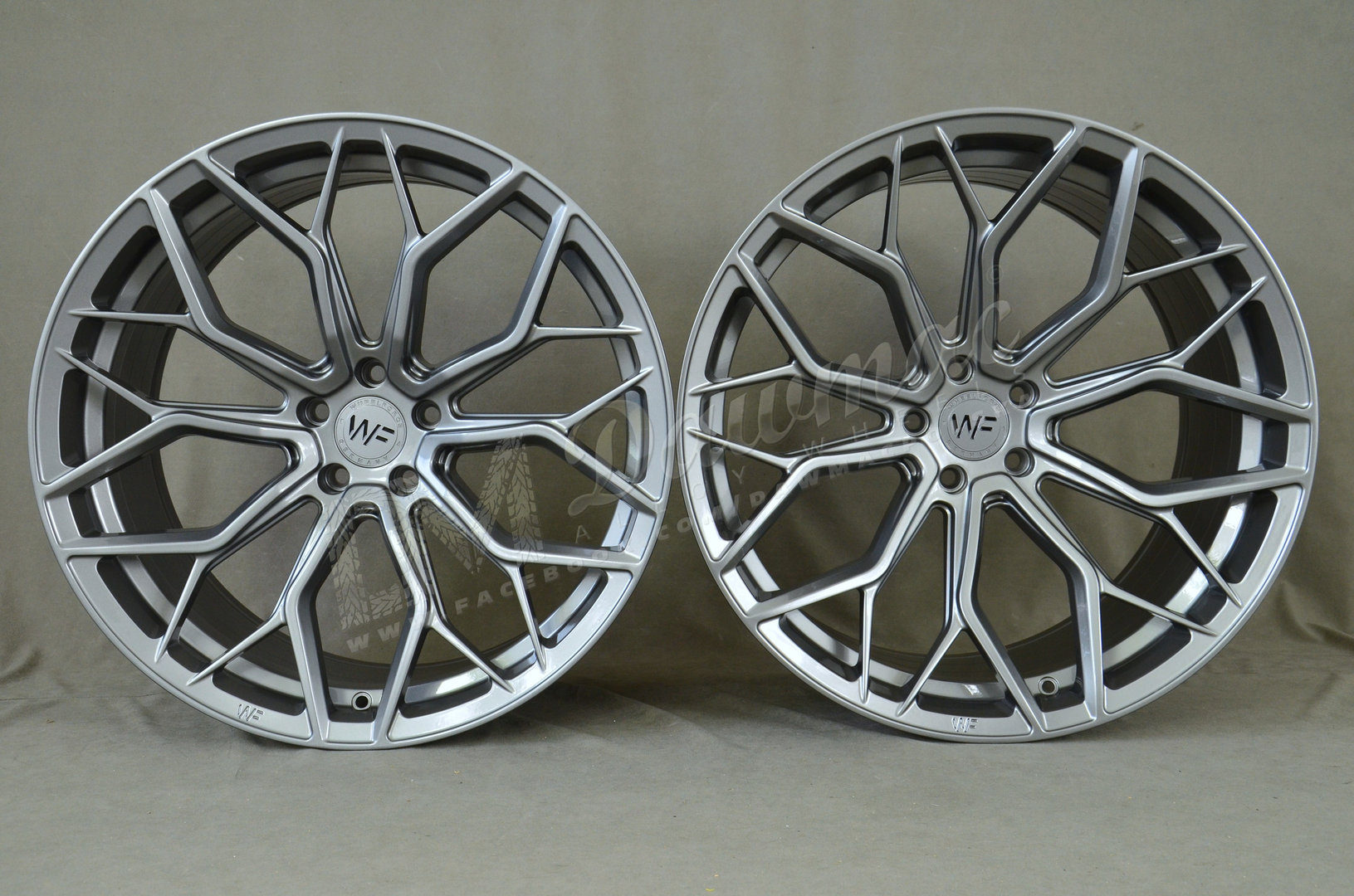 Wheelforce HE.1-FF 21" 10J ET22 + 11J ET20 5x112 Gloss Steel - obrazek 2