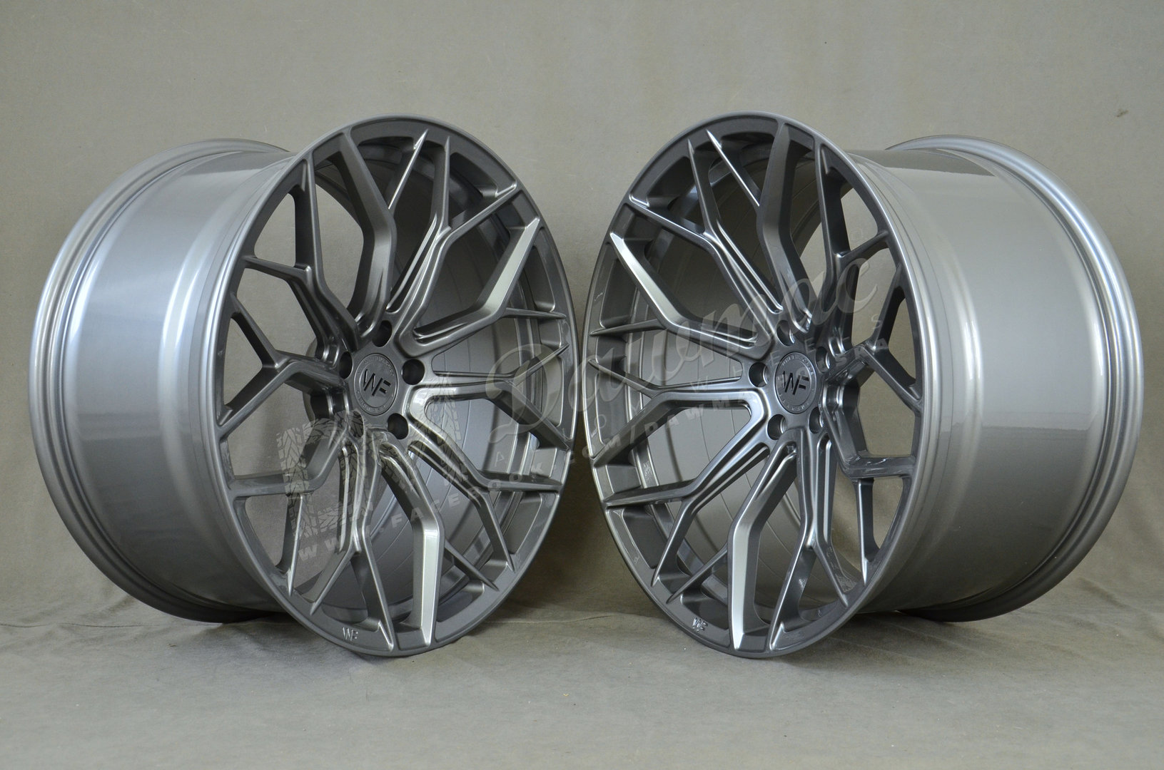 Wheelforce HE.1-FF 21" 10J ET22 + 11J ET25 5x112 Gloss Steel - obrazek 3