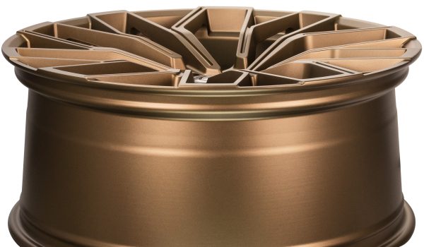 Carbonado HELIX 19" 8.5J ET45 5x112 Satin Noble Bronze - obrazek 7