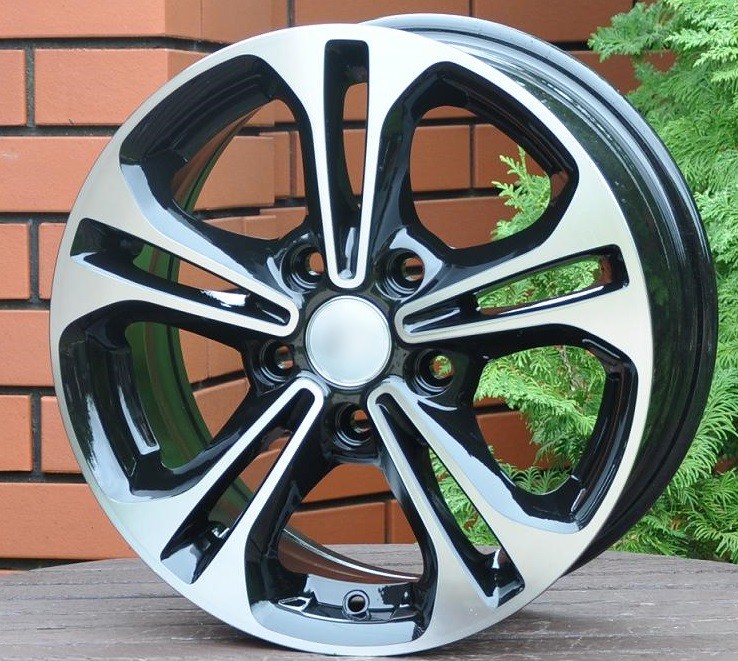 Model: 5208 15" 6.5J ET45 5x114.3 MBPC - obrazek 3