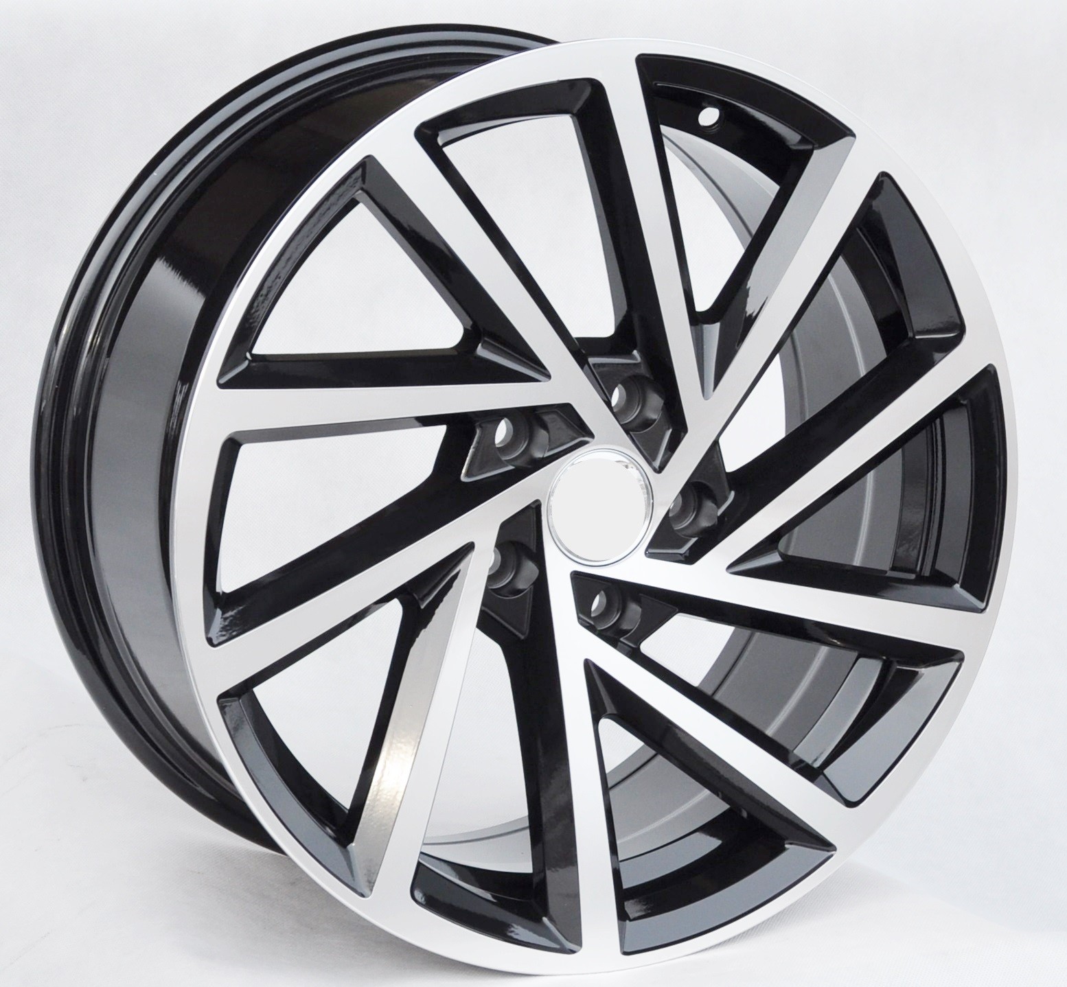 Model: 5329/5466 16" 6.5J ET45 5x112 MB - obrazek 3