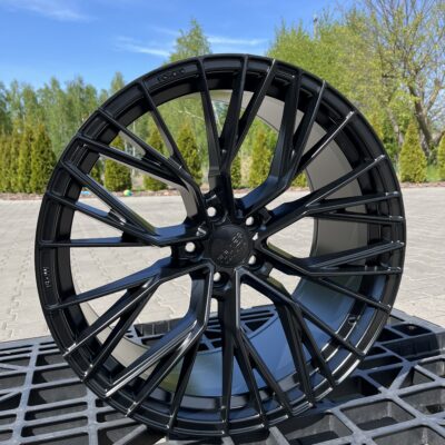 Haxer HX024F 20" 9J ET30 5x112 Black Half Matt
