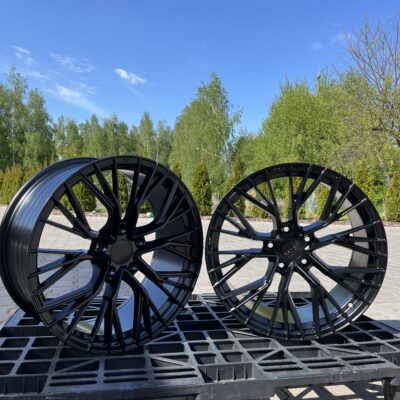 Haxer HX024F 19" 8.5J ET33+ 9.5J ET38 5x120 Black Half Matt