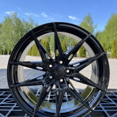 Haxer HX036 19" 8.5J ET25 5x112 Black