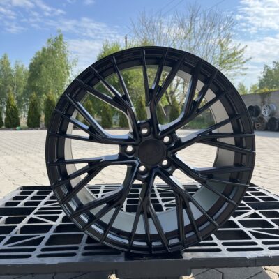 Haxer HX024F 19" 8.5J ET25 5x112 Black Half Matt